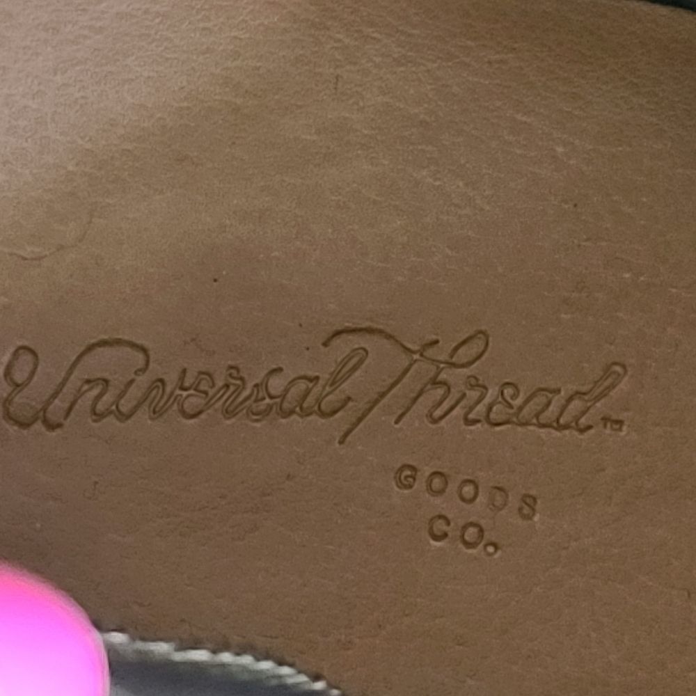 Universal Thread Zip Platform Sneaker 10 - Picture 3 of 8